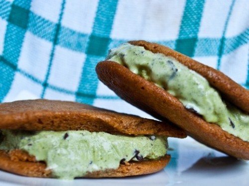 basil-chocolate-chip-ice-cream-sandwiches